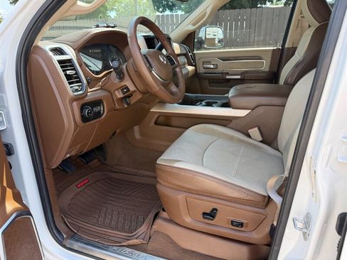 Used 2019 RAM 2500 Laramie AWD/4WD image 18