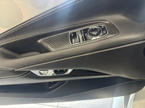 Used 2021 Chevrolet Corvette Stingray Preferred Cpe w/ Z51 Performance Package image 10