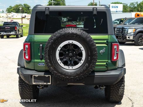 Used 2024 Ford Bronco Badlands AWD/4WD image 7