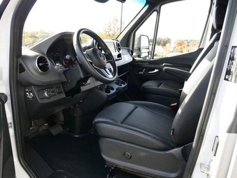 Used 2022 Mercedes-Benz Sprinter 3500 w/ Charging Package, Dashboard image 64