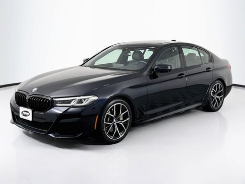 Used 2021 BMW 530i xDrive w/ M Sport Package AWD/4WD image 10
