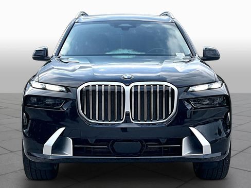 Used 2026 BMW X7 xDrive40i w/ Premium Package AWD/4WD image 3