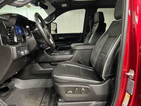 Certified 2025 GMC Sierra 2500 AT4X image 13