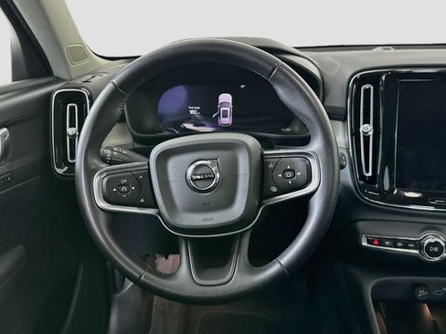Used 2023 Volvo XC40 B5 Plus w/ Climate Package AWD/4WD image 16