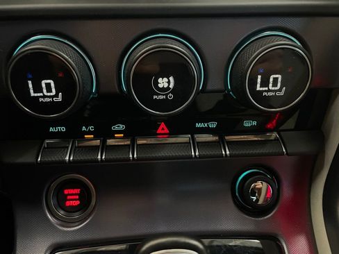 Used 2021 Jaguar F-TYPE Convertible image 44