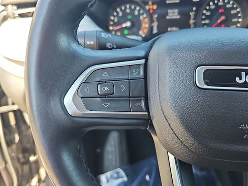 Used 2022 Jeep Compass Latitude w/ Convenience Group image 17