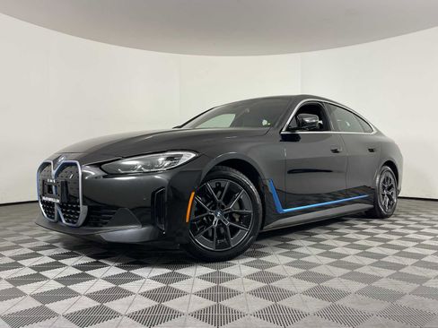 Used 2023 BMW i4 eDrive40 image 1