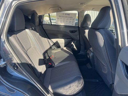 Used 2025 Subaru Crosstrek 2.0i Premium image 33