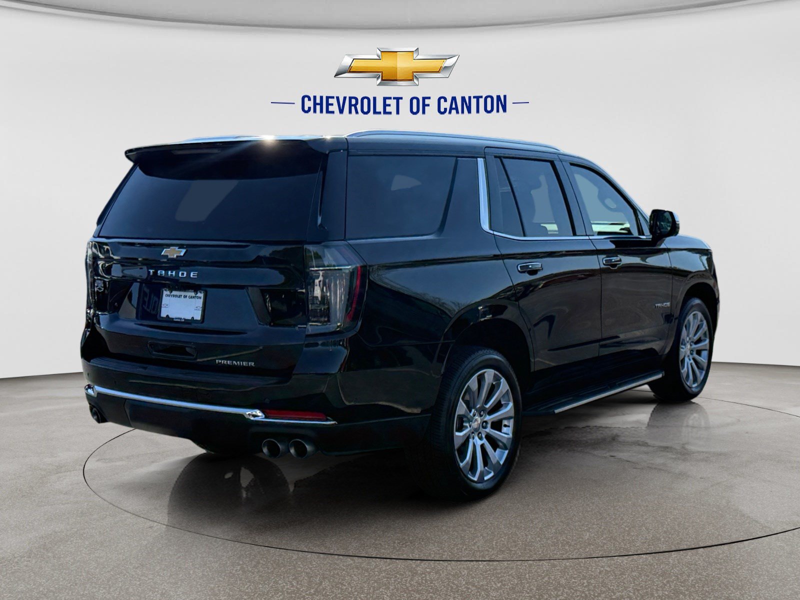 Used 2026 Chevrolet Tahoe Premier RWD image 5