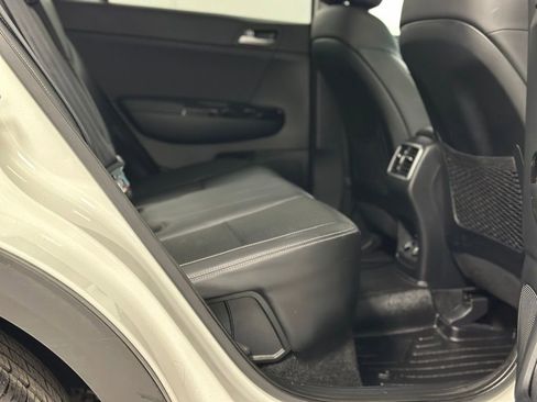 Used 2021 Kia Sportage EX FWD image 22