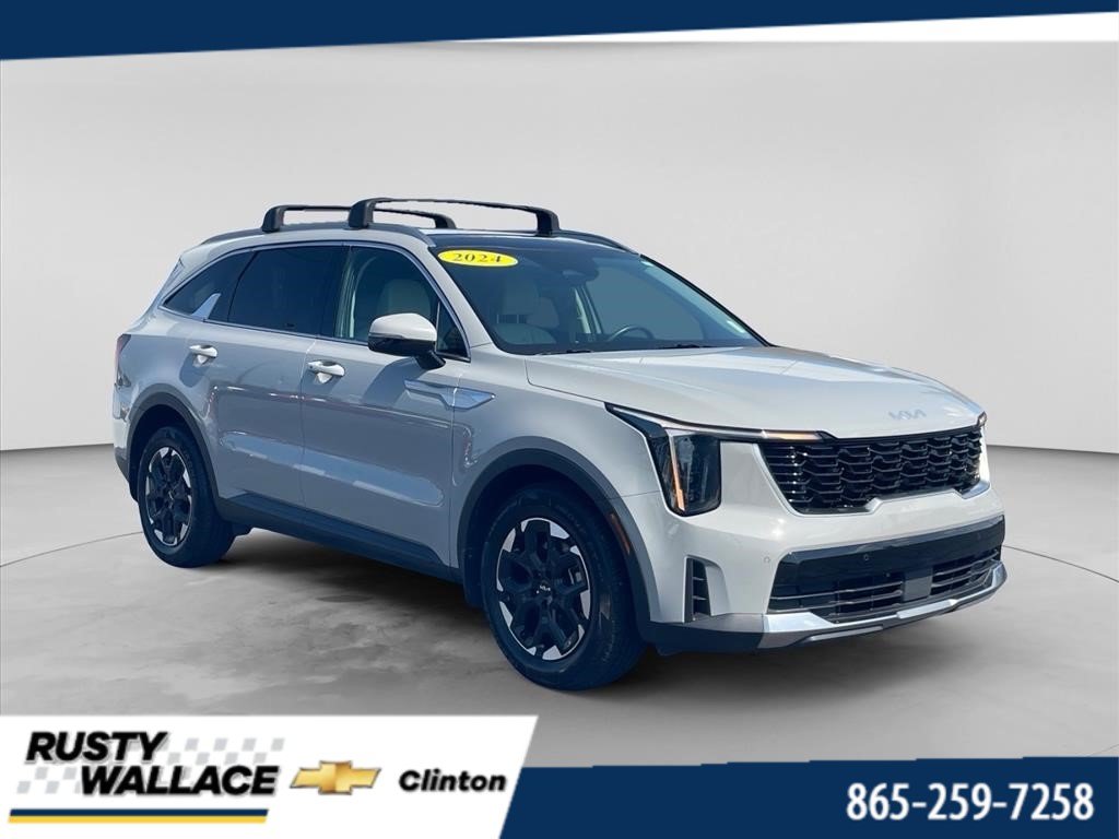 Used 2024 Kia Sorento S w/ Panoramic Sunroof Package FWD image 1