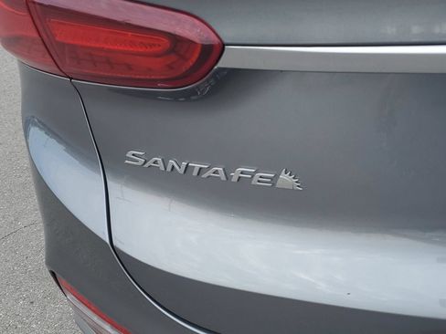 Used 2019 Hyundai Santa Fe Limited AWD/4WD image 7