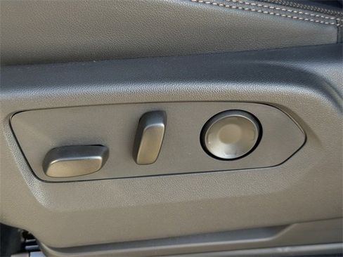 New 2026 Chevrolet Tahoe High Country image 25