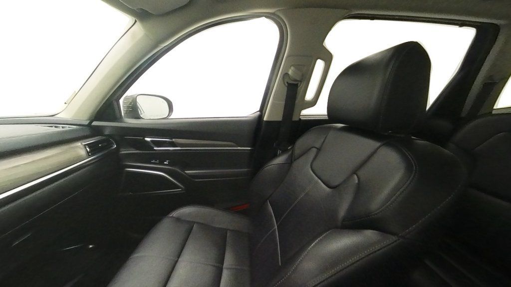 Used 2021 Kia Telluride EX AWD/4WD image 33