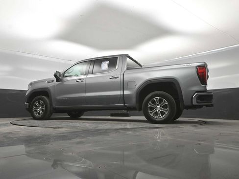 Used 2026 GMC Sierra 1500 SLT AWD/4WD image 42