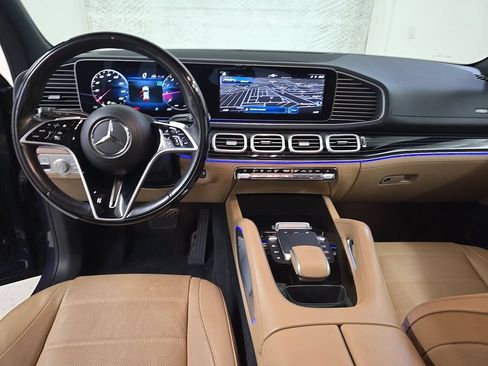 Used 2024 Mercedes-Benz GLE 350 4MATIC image 11