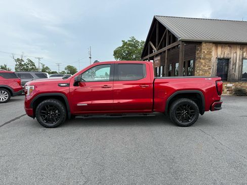 Used 2022 GMC Sierra 1500 Elevation AWD/4WD image 3