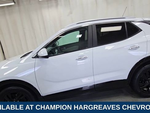Certified 2024 Buick Encore GX Sport Touring FWD image 6