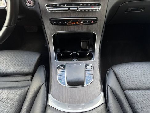Certified 2022 Mercedes-Benz GLC 300 4MATIC image 12