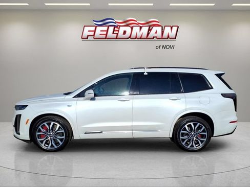 Used 2024 Cadillac XT6 Sport AWD/4WD image 2