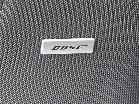 New 2025 Chevrolet Suburban Premier image 30