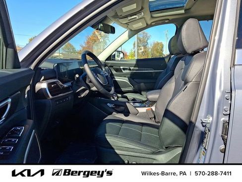 New 2025 Kia Telluride EX w/ EX Captain's Chair Package image 10