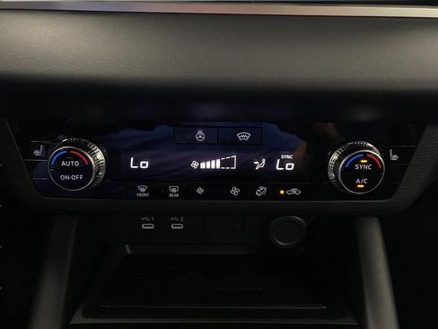 New 2026 Mitsubishi Outlander LE AWD/4WD image 56