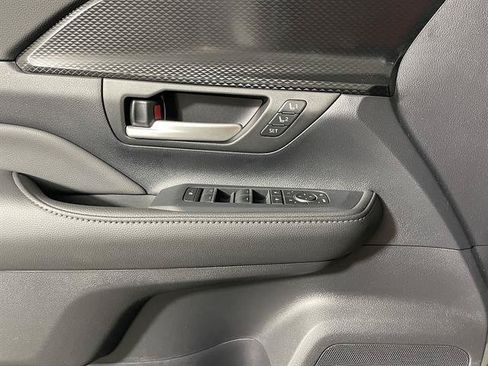New 2026 Toyota Grand Highlander AWD Hybrid image 18