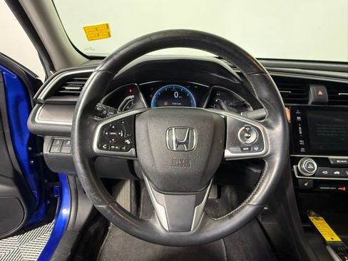 Used 2016 Honda Civic Touring image 17