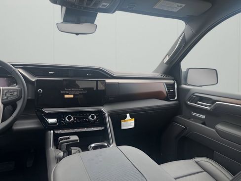 Used 2026 GMC Sierra 1500 Denali w/ Technology Package image 25