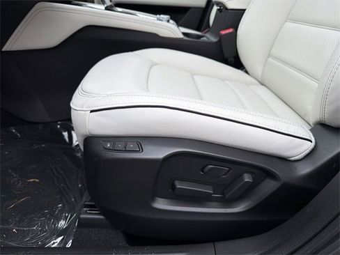 New 2025 MAZDA CX-5 AWD 2.5 S w/ Premium Plus Pkg image 12