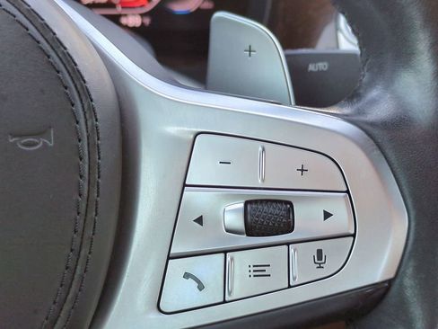 Used 2020 BMW 740i w/ M Sport Package image 26