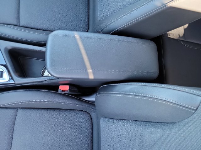 Certified 2024 Buick Encore GX Preferred w/ Comfort Package FWD image 24