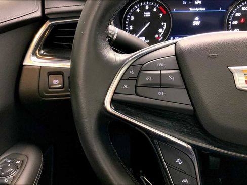 Used 2022 Cadillac XT5 Premium Luxury w/ Technology Package image 43