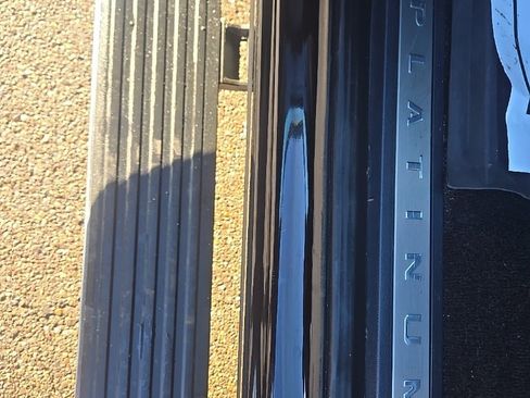 Used 2022 Ford Expedition Max Platinum image 14