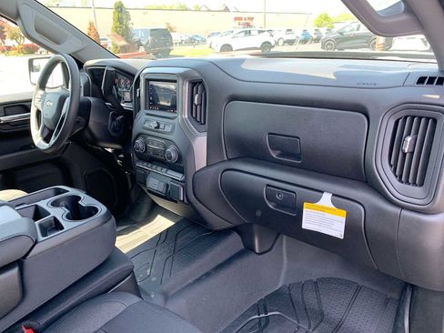 Certified 2026 Chevrolet Silverado 1500 Custom AWD/4WD image 27