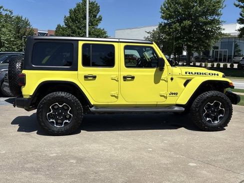 Used 2023 Jeep Wrangler Unlimited Rubicon 4xe w/ Cold Weather Group AWD/4WD image 2