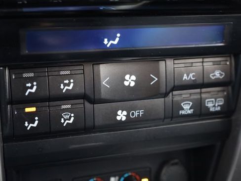 Used 2021 Toyota 4Runner Limited image 22