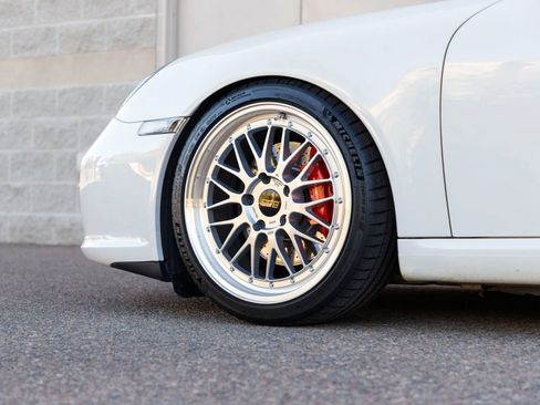 Used 2009 Porsche 911 Carrera S RWD image 25