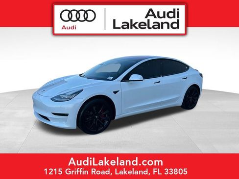 Used 2018 Tesla Model 3 image 1