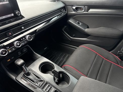 Used 2022 Honda Civic Sport image 18