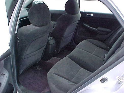 Used 2005 Honda Accord Sedan image 10