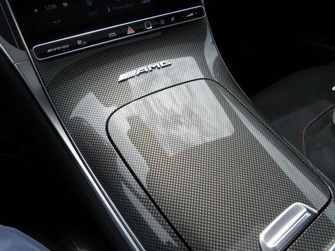 Used 2025 Mercedes-Benz GLC 43 AMG 4MATIC image 19
