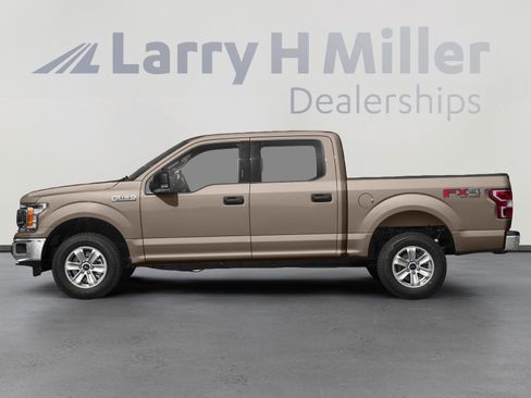 Used 2018 Ford F150 XLT w/ Equipment Group 302A Luxury AWD/4WD image 3