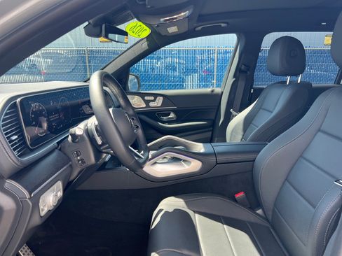Used 2026 Mercedes-Benz GLS 450 4MATIC image 18