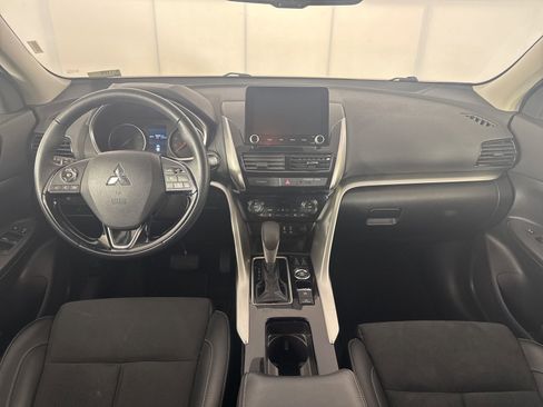Used 2025 Mitsubishi Eclipse Cross SE AWD/4WD image 9