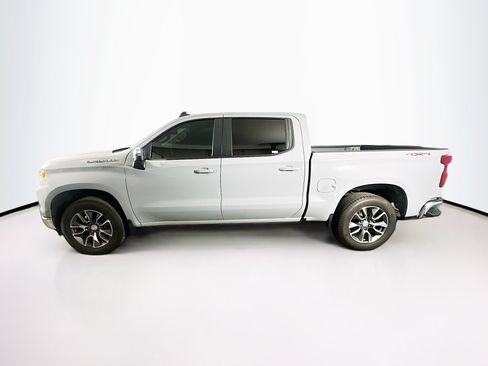 Used 2024 Chevrolet Silverado 1500 LT AWD/4WD image 4