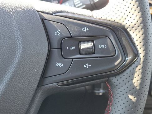 New 2026 Chevrolet Trax RS w/ Sunroof Package image 14