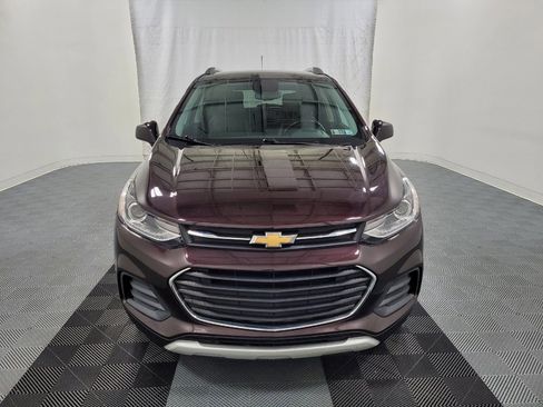 Used 2022 Chevrolet Trax LT w/ Driver Confidence Package AWD/4WD image 14