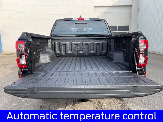 New 2026 Ford Ranger Lariat w/ FX4 Off-Road Package AWD/4WD image 13
